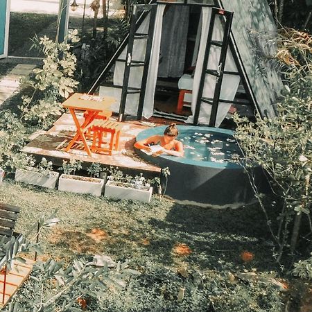 The We2 "Wildwood Elegance Escape" Bed and Breakfast Induruwa Exteriör bild